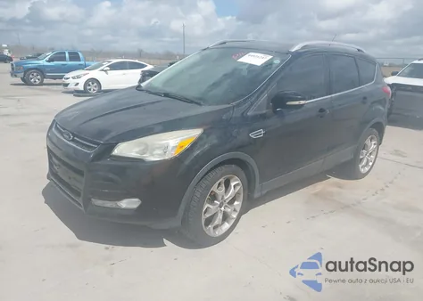 2015 Ford Escape Titanium z USA, uszkodzony, nr VIN 1FMCU0JXXFUC88118